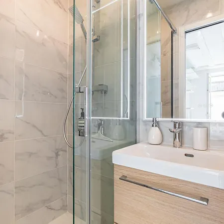 Guestready - Lumineux A Lejlighed Paris